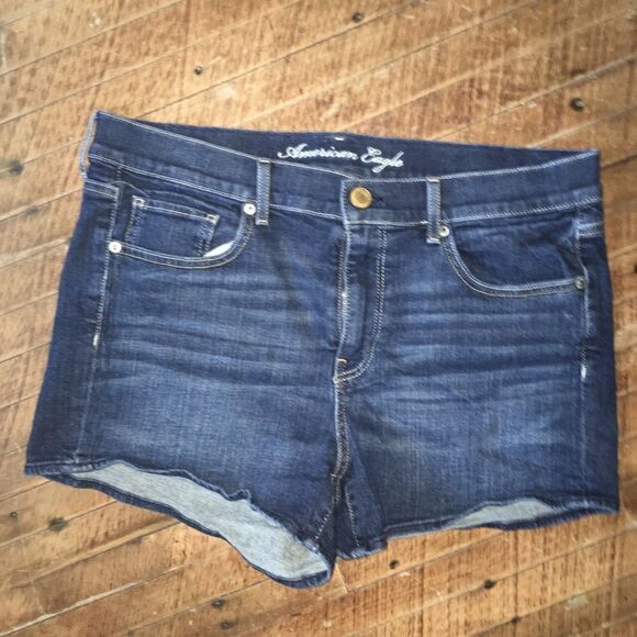 American Eagle stretch size 14 shortie shorts - Picture 1 of 3